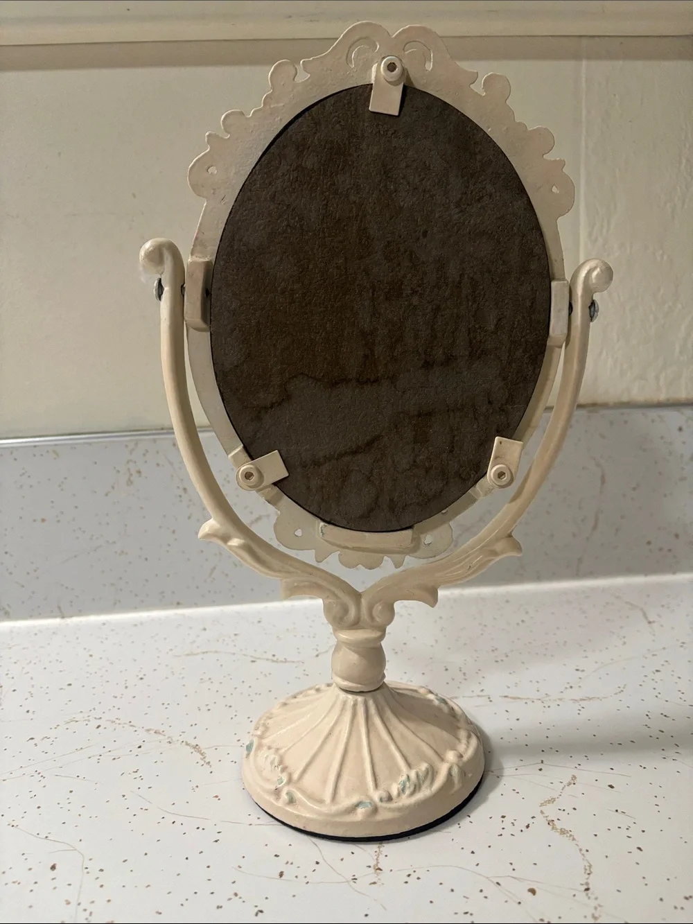 Vintage Style Ornate Oval Vanity Mirror in Cream - Picture 6 of 8